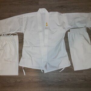 Child Martial Arts Uniform: Shirt, 2 Pants, Belt !! * Tae Kwon Do * Gi * Unisex